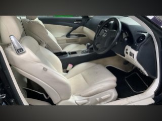 /photos/12147/f2e4388e-0329-4d0b-91d9-f7816d24dd83_i320x240.jpg